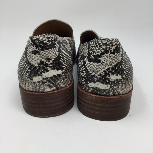 Madewell Frances Loafer, Stamped Snake, size 8 - Picture 4 of 7